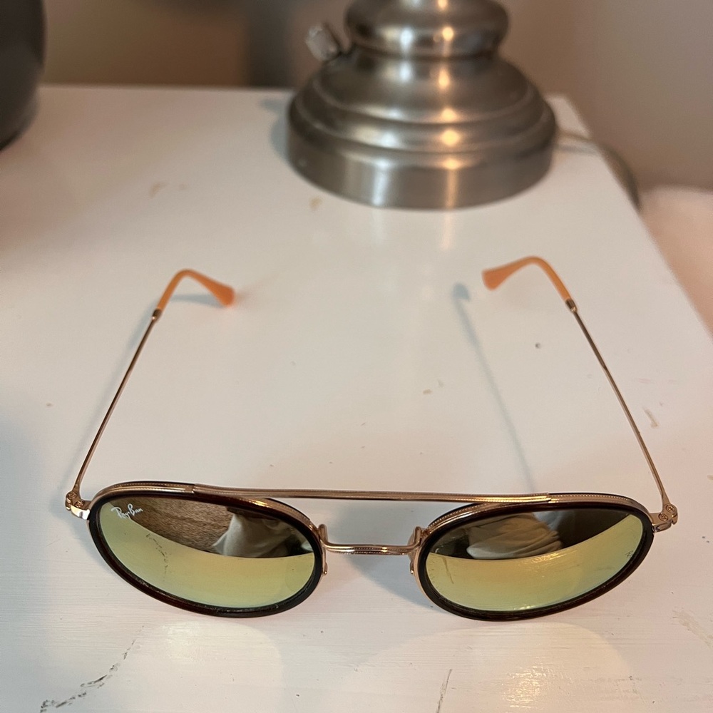 Pink Ray Ban Polarized Sunglasses - Picture 2 of 3